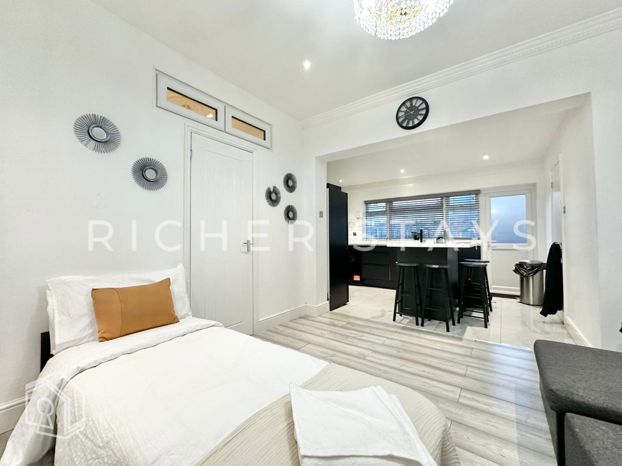 Modern 1-2 Bedroom East Ldn Flat With Private Garden Appartamento *